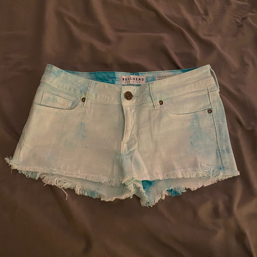 Shorts - Picture 1 of 4